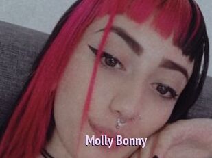 Molly_Bonny