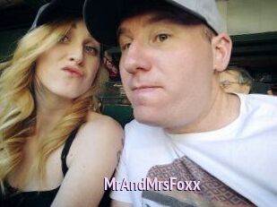 MrAndMrs_Foxx