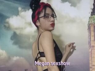 Megan_sexshow