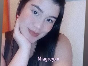 Miagreyxx
