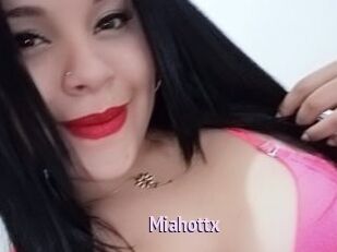 Miahottx