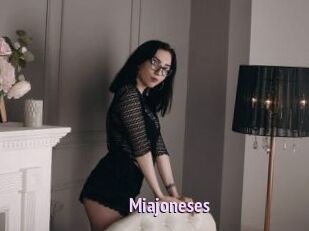 Miajoneses