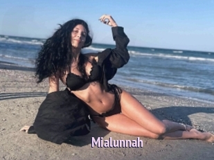 mialunnah Film Porno