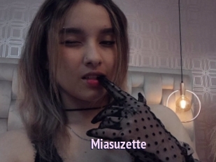Miasuzette