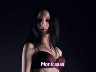 Monicaaaa