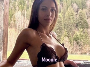 Moonie