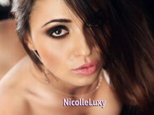 NicolleLuxy Film Porno