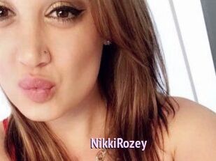 Nikki_Rozey
