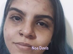 Noa_Davis