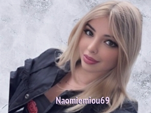 Naomiemiou69