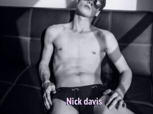 Nick_davis