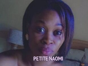 PETITE_NAOMI
