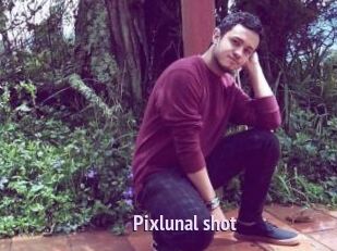 Pixlunal_shot