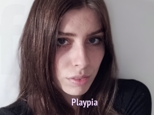 Playpia
