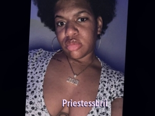 Priestessbrii