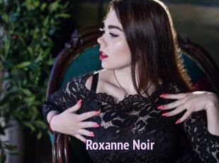 Roxanne_Noir