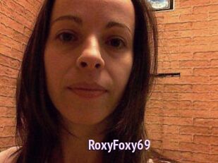 RoxyFoxy_69