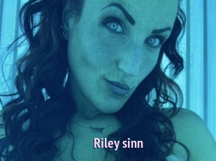 Riley_sinn