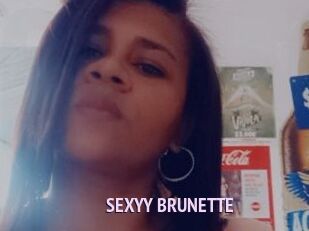 SEXYY_BRUNETTE
