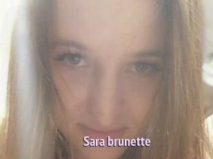 Sara_brunette