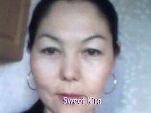 Sweet_Kira_