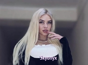 Skyonyx