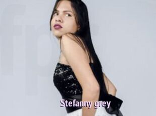 Stefanny_grey