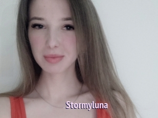 Stormyluna