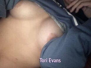 Tori_Evans