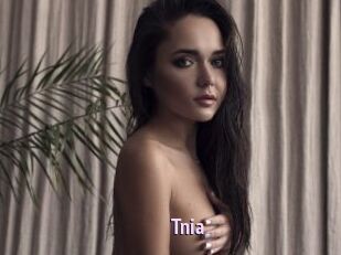 Tnia