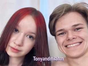 Tonyandmialun
