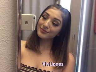 Vivi_Jones